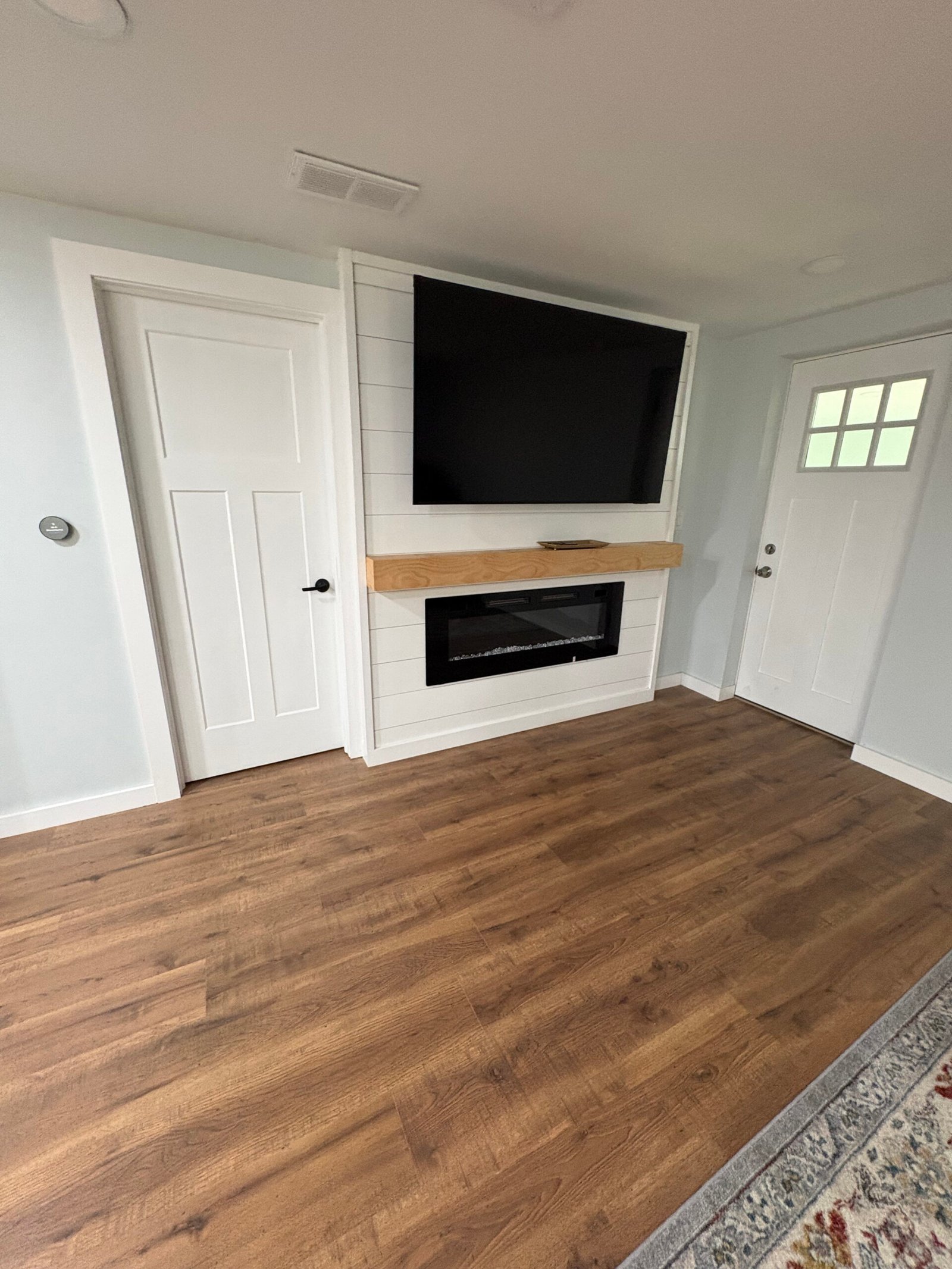Kitchen remodel with built-in wall nook in Benton Harbor, MI