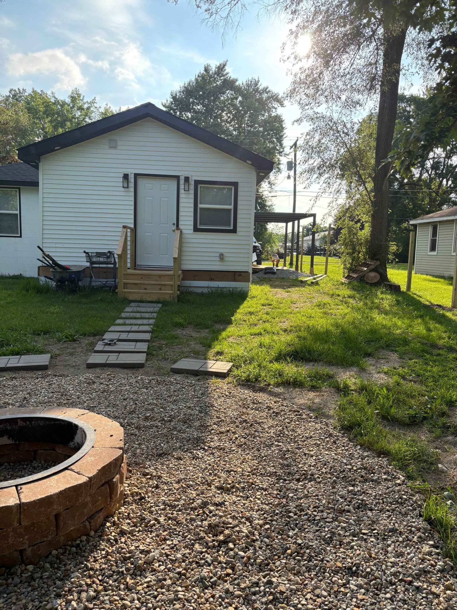 Backyard patio and walkway hardscaping in Benton Harbor, MI